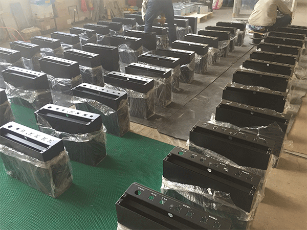 機(jī)柜、機(jī)箱