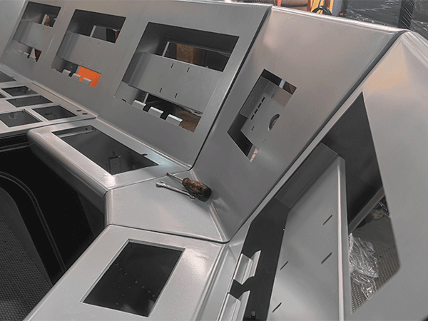 機(jī)柜、機(jī)箱